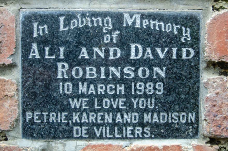 ROBINSON David -1989 &amp; Ali -1989