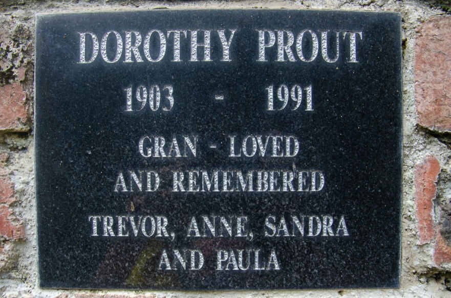 PROUT Dorothy 1903-1991