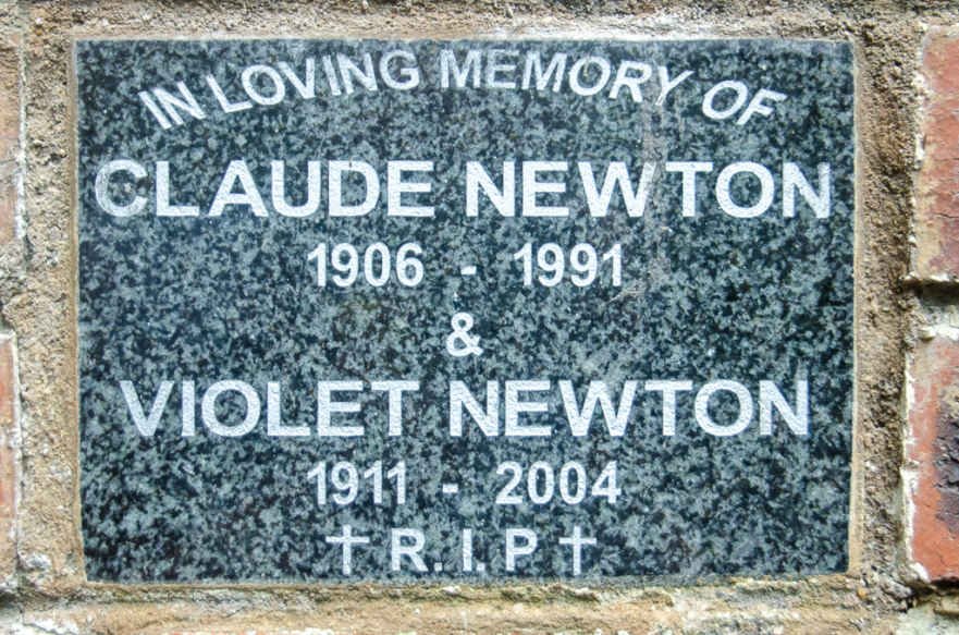 NEWTON Claude 1906-1991 &amp; Violet 1911-2004