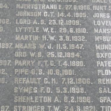 05. MEMORIAL TO MEMBERS OF THE NATAL MOUNTED POLICE AND NATAL POLICE