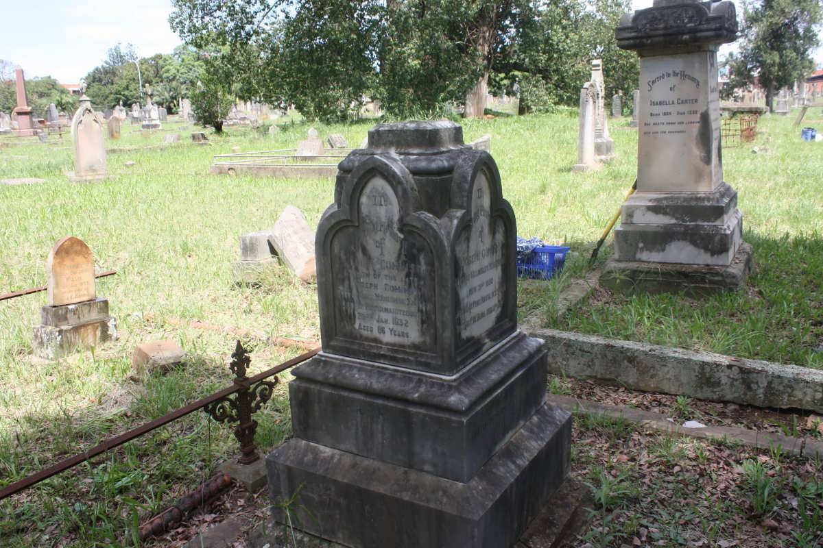 COMINS Joseph 1830-1897 & Lucy -1932 _1