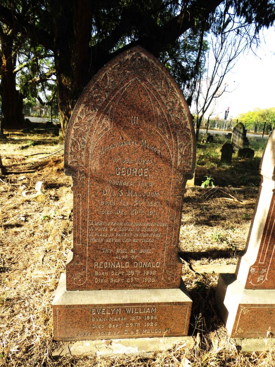 MALCOLM Donald -1948 & Sophia 1860-1924 : MALCOLM George 1887-1911 :: MALCOLM Reginald Donald 1882-1925 :: MALCOLM Evelyn William 1884-1925 _2