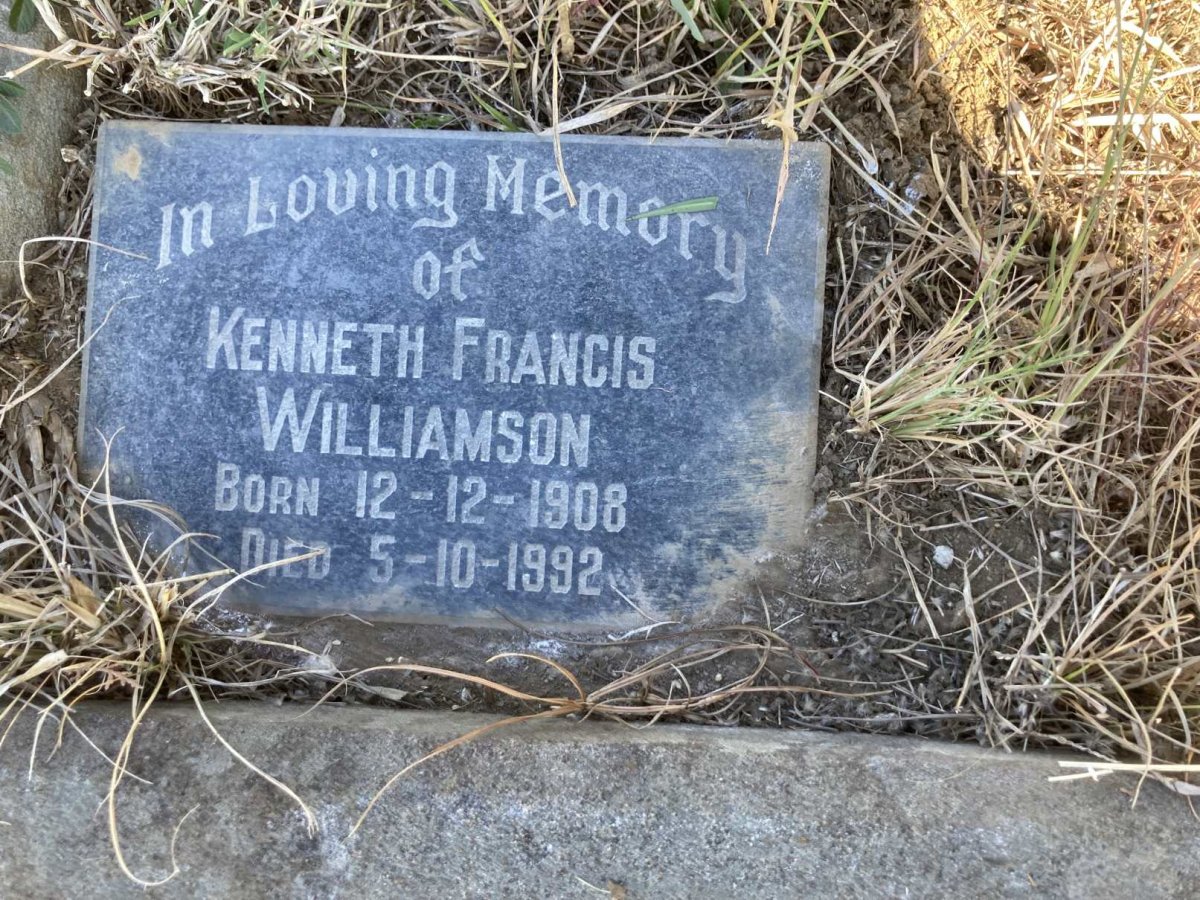WILLIAMSON Kenneth Francis 1908-1992