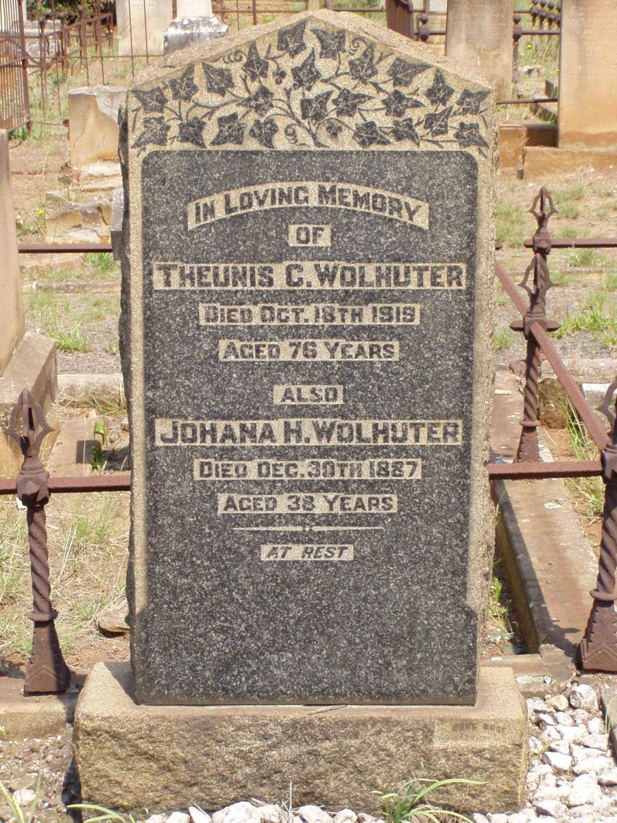 WOLHUTER Theunis C. -1919 &amp; Johana H. -1887