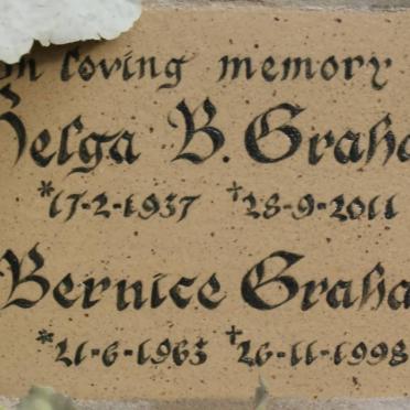 GRAHAM Helga B. 1937-2011 :: GRAHAM Bernice 1963-1998