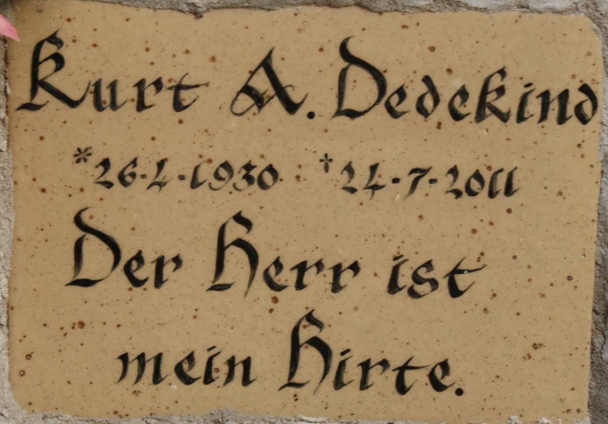 DEDEKIND Kurt A. 1930-2011
