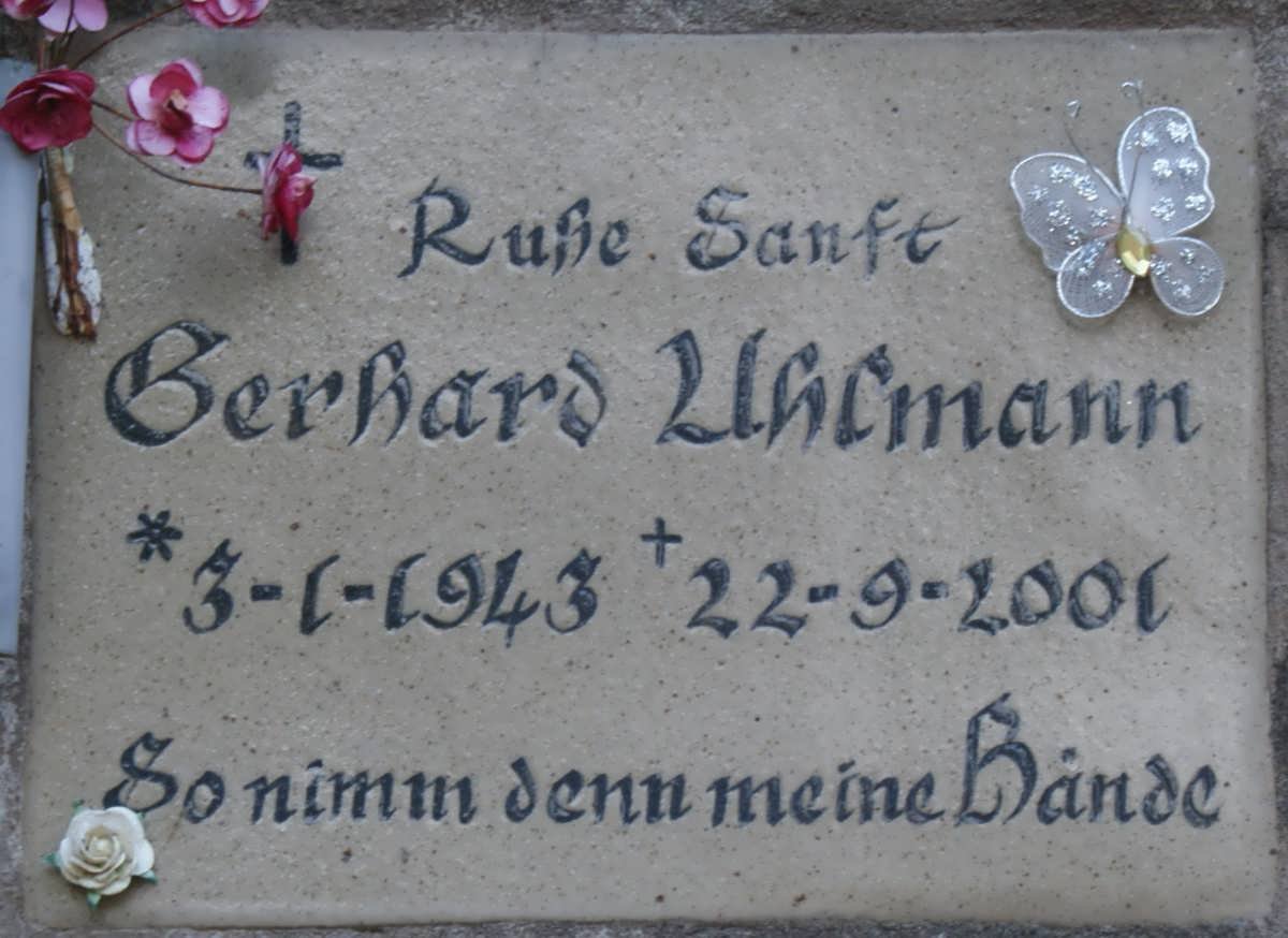UHLMANN Gerhard 1948-2001
