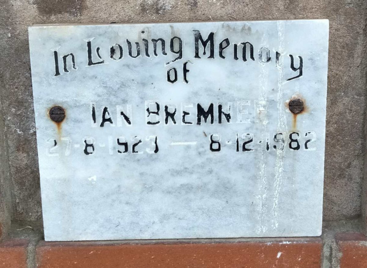 BREMNER Ian 1923-1982