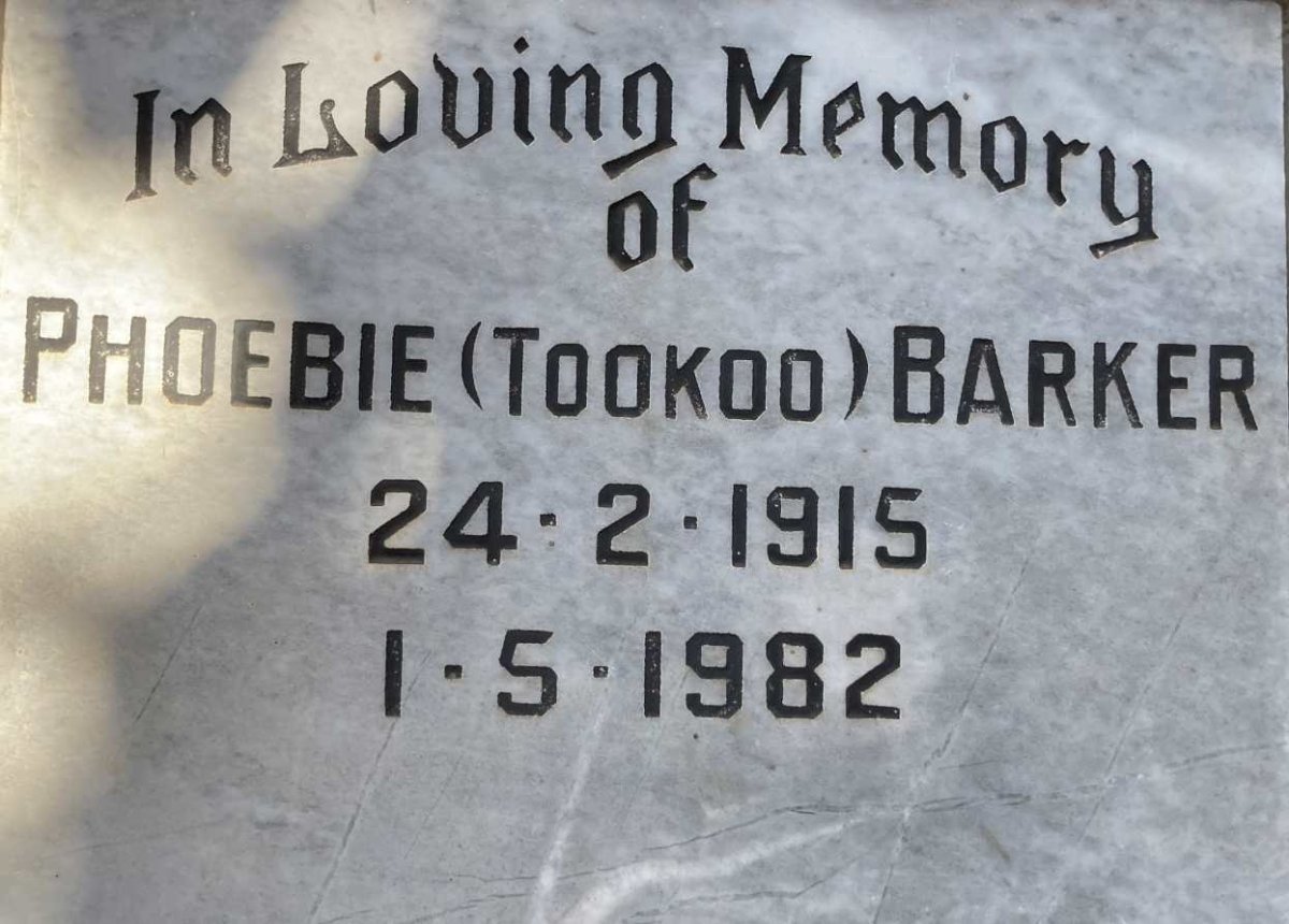 BARKER Phoebie 1915-1982