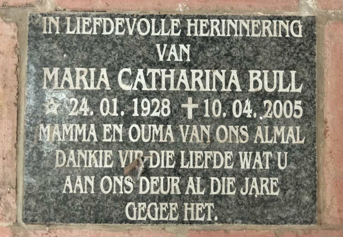 BULL Maria Catharina 1928-2005
