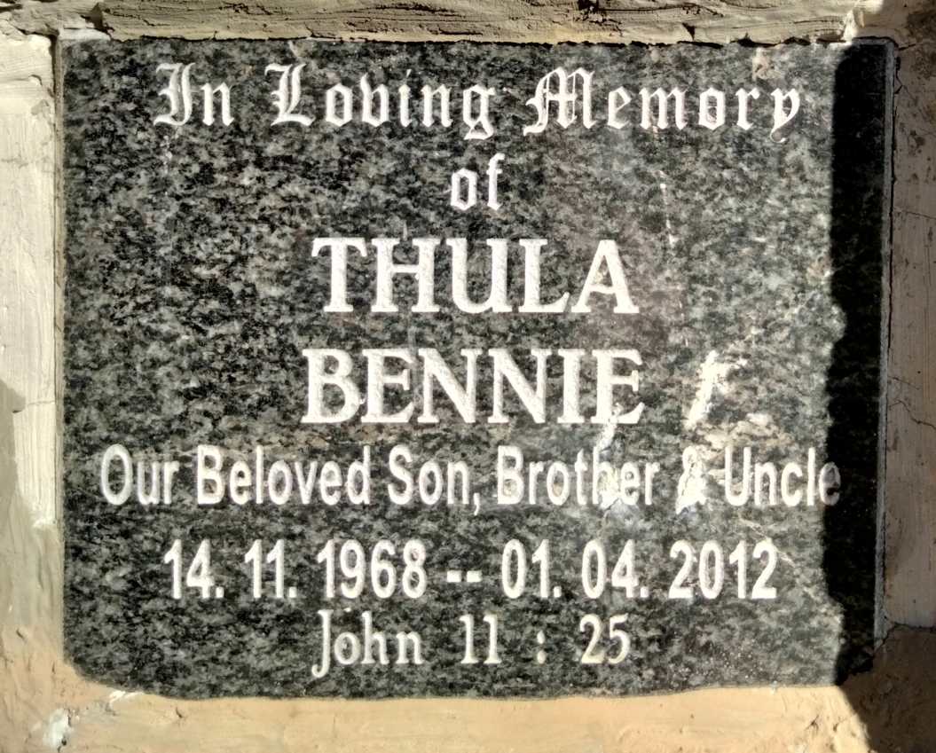 BENNIE Thula 1968-2012