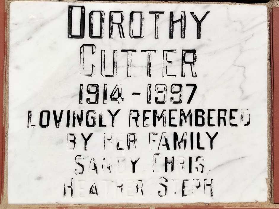 CUTTER Dorothy 1914-1997