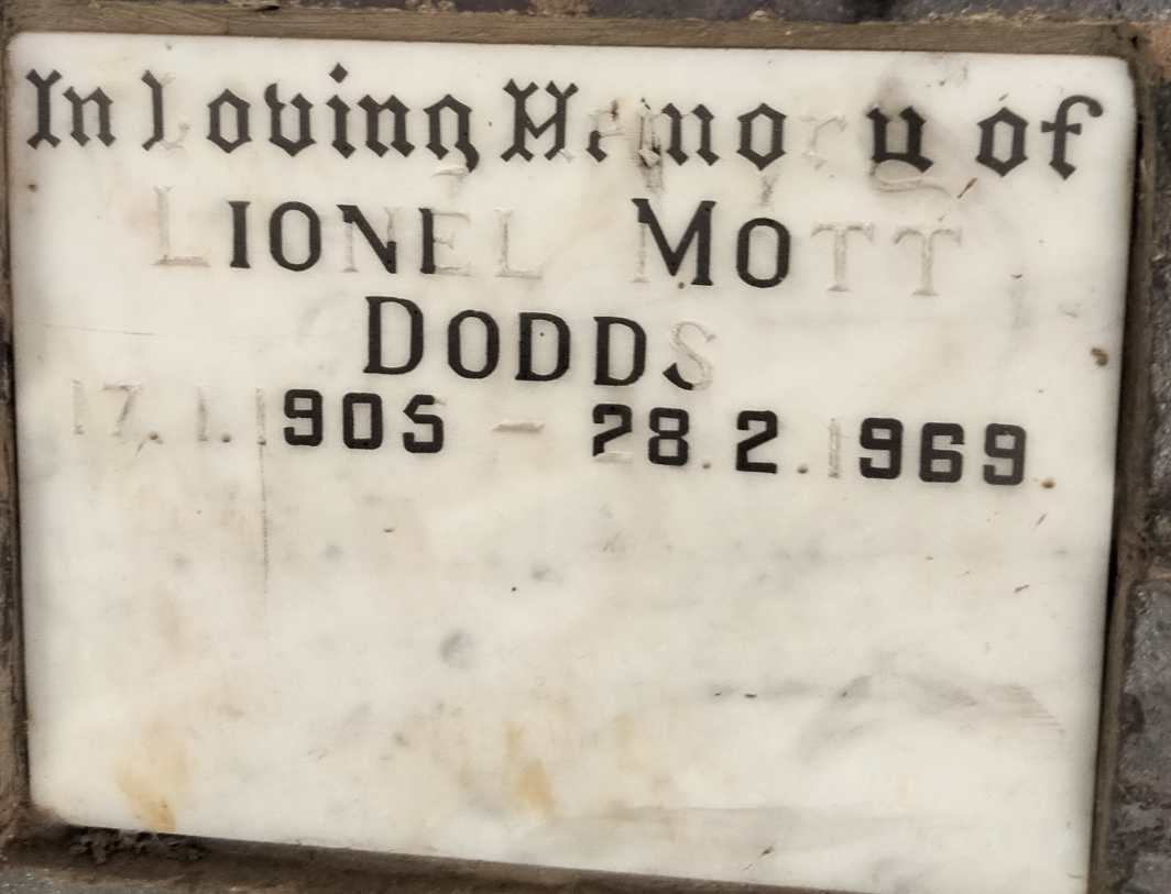 DODDS Lionel Mott 1905-1969