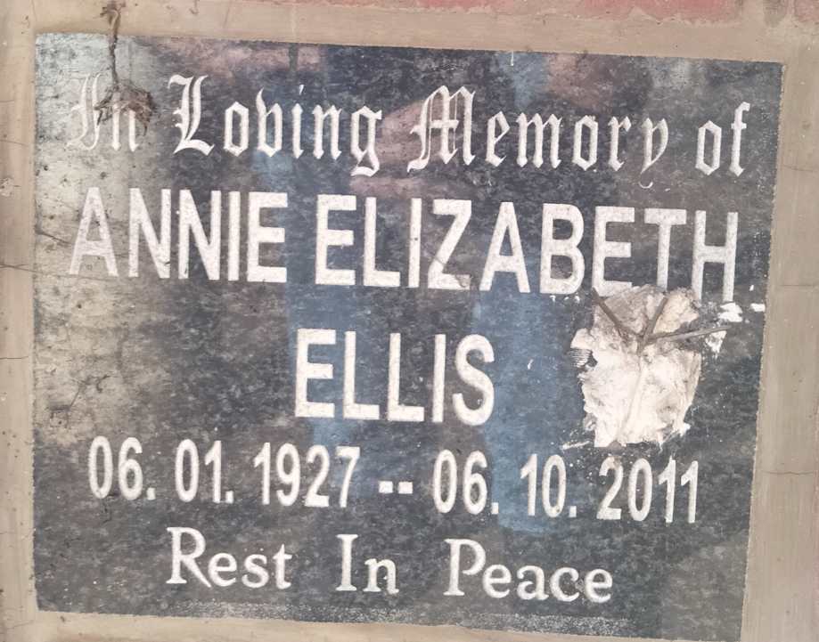 ELLIS Annie Elizabeth 1927-2011