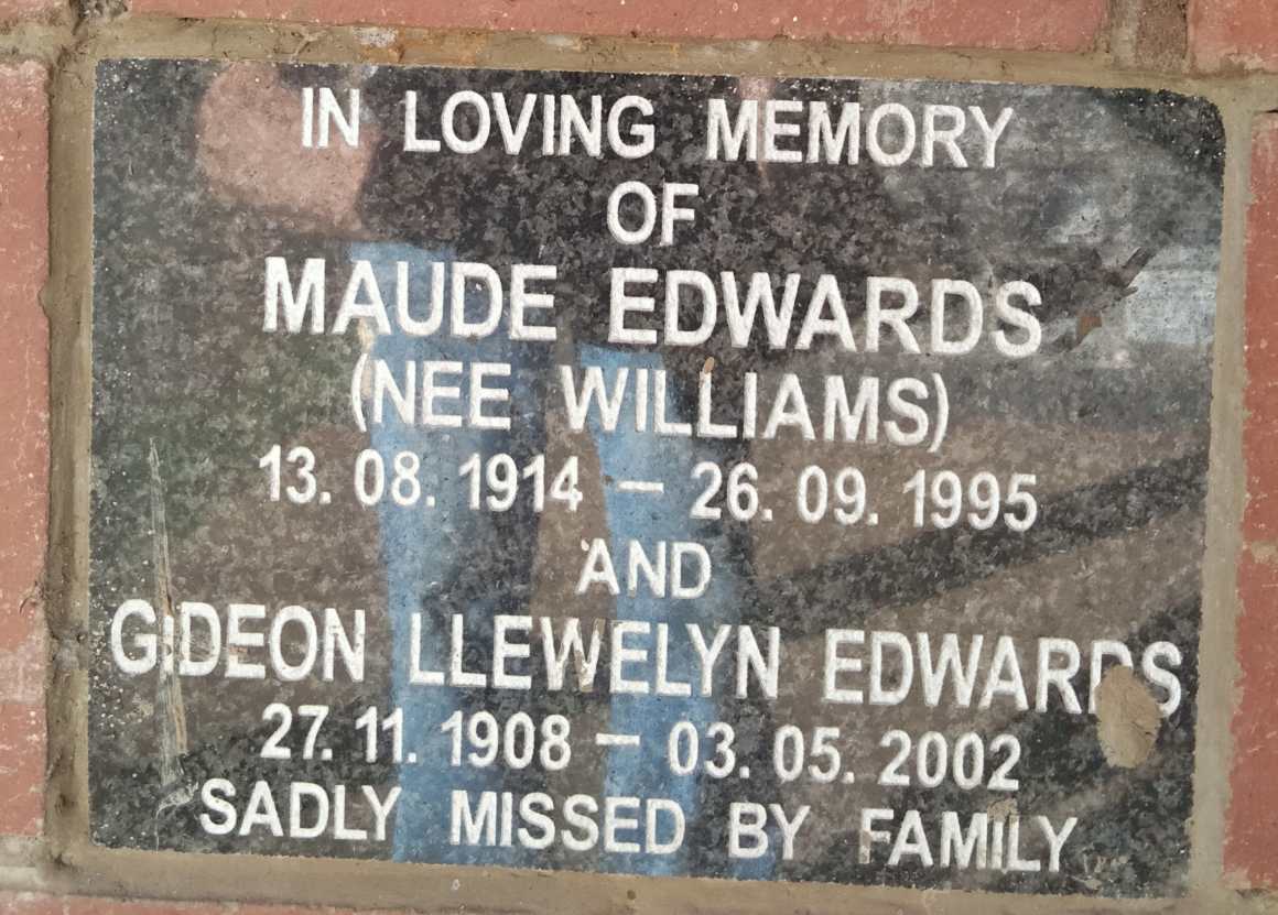 EDWARDS Gideon Llewelyn 1908-2002 & Maude WILLIAMS 1914-1995