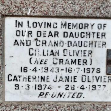 OLIVIER Gillian nee CRAMER 1943-1978 :: OLIVIER Catherine Janie 1974-1977