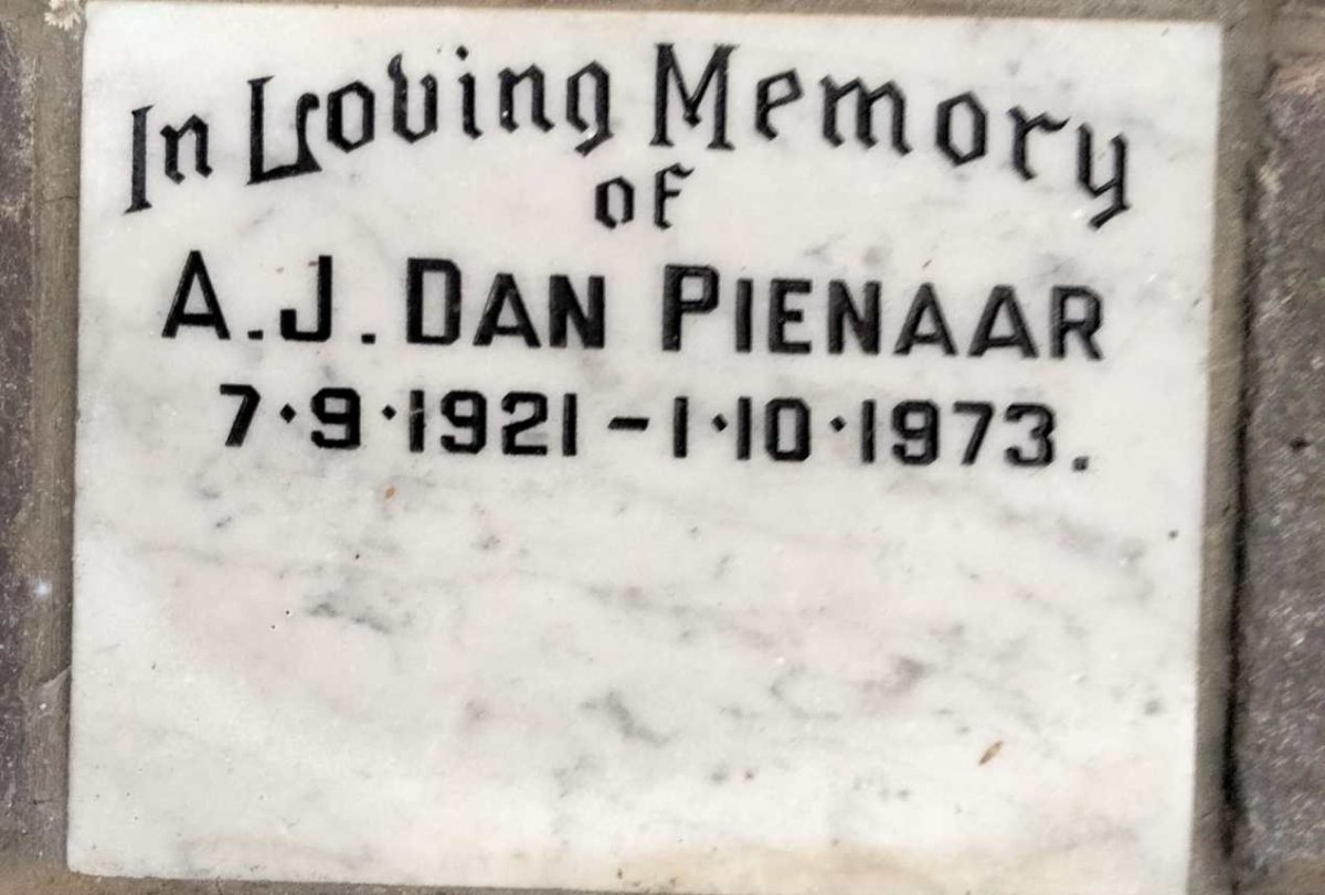 PIENAAR A.J. Dan 1921-1973