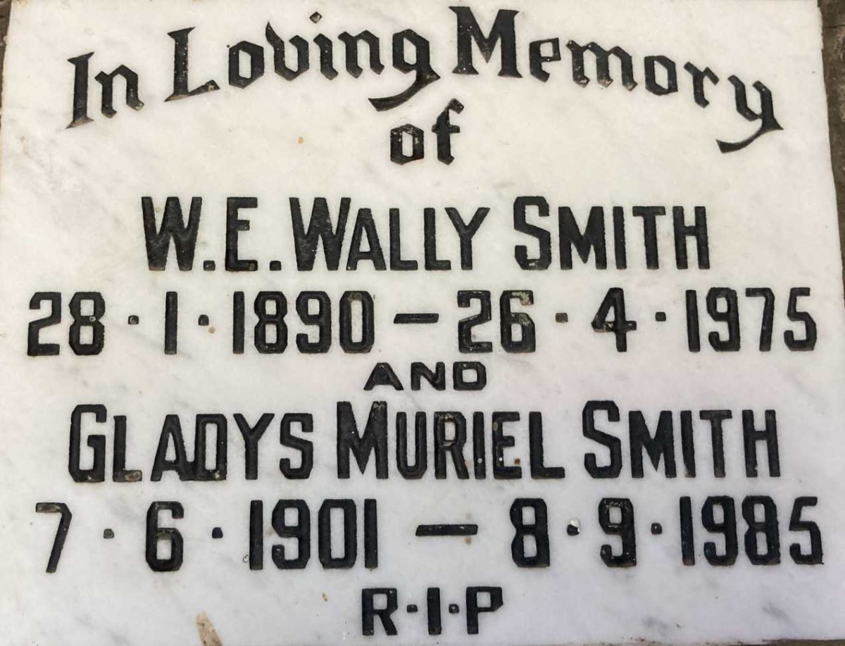 SMITH W.E. 1890-1975 & Gladys Muriel 1901-1985