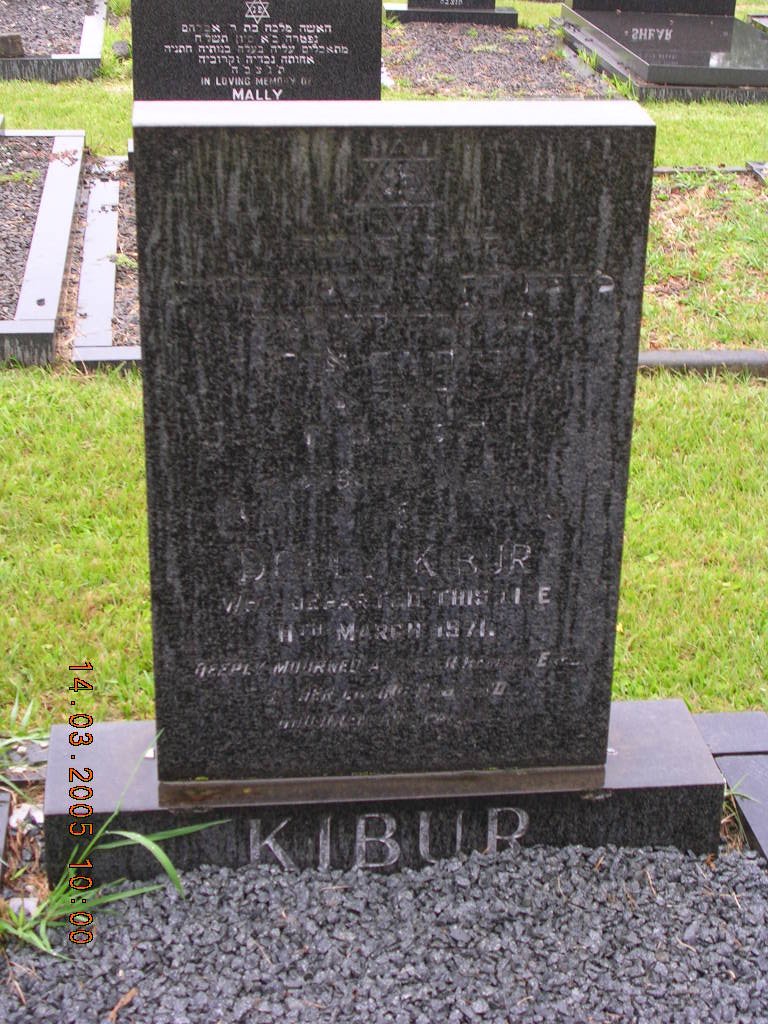 KIBUR Dolly -1971