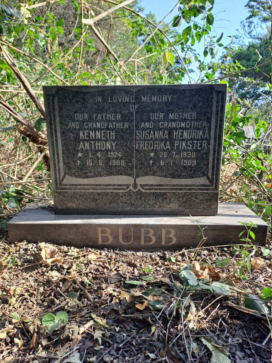 BUBB Kenneth Anthony 1924-1988 & Susanna Hendrika Fredrika Pikster 1930-1989