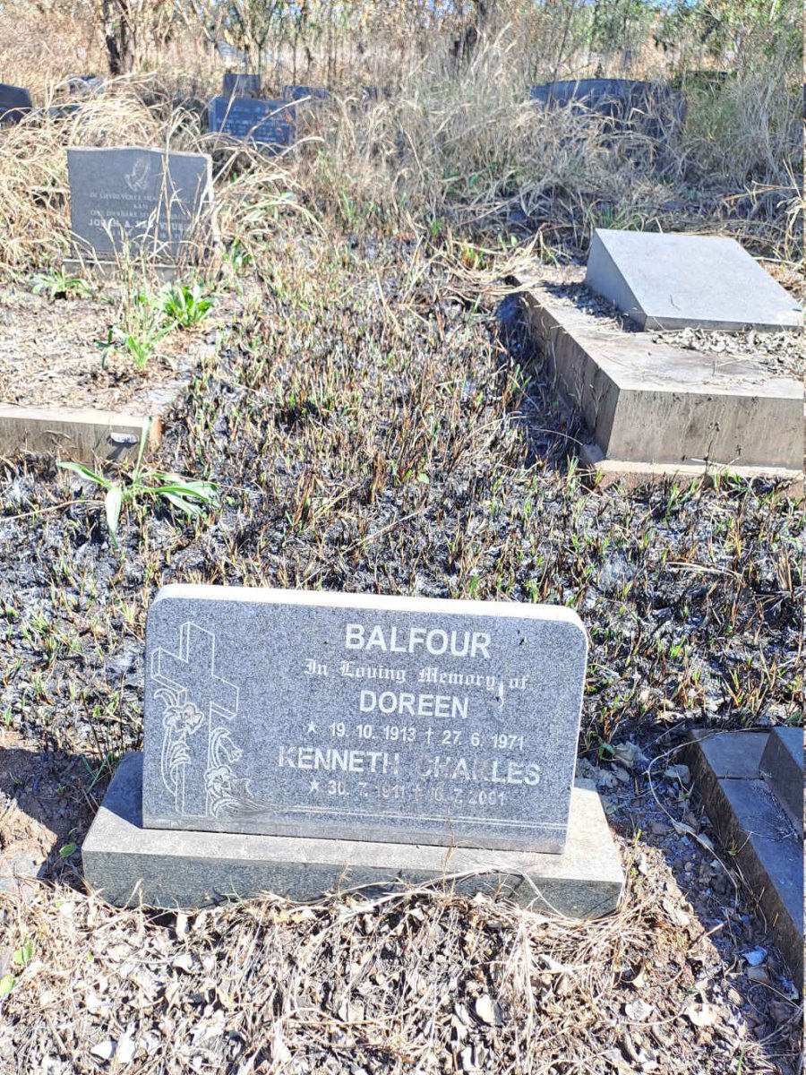 BALFOUR Kenneth Charles 1911-2001 & Doreen 1913-1971