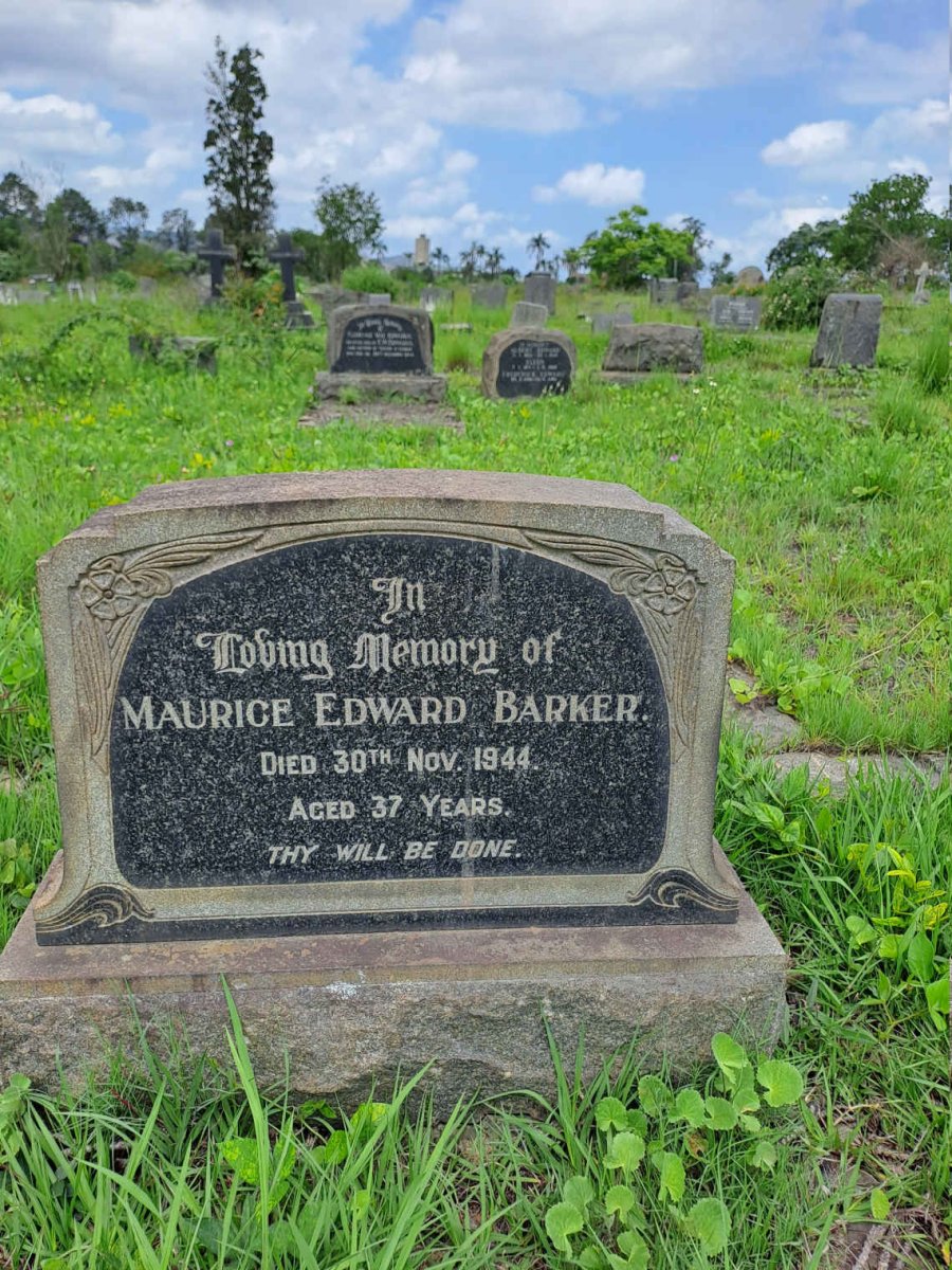 BARKER Maurice Edward -1944