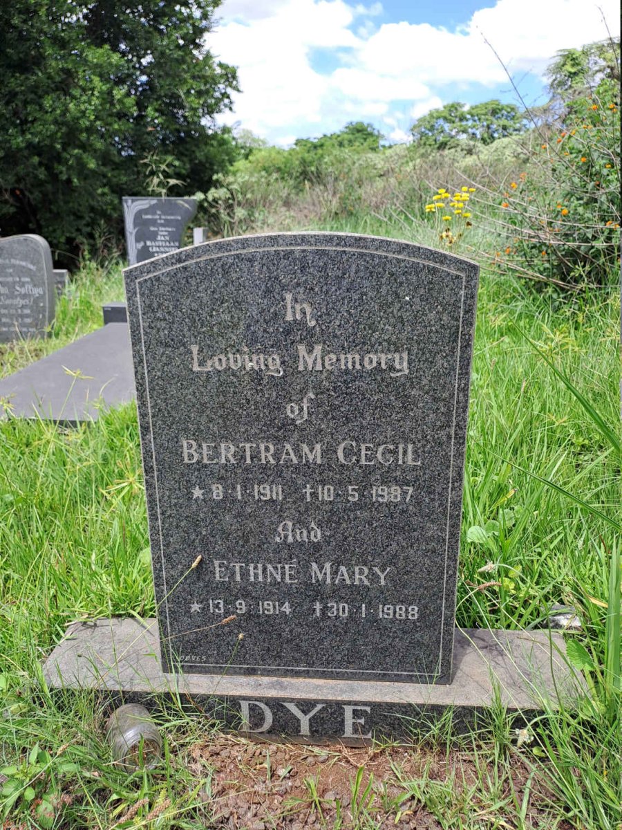 DYE Bertram Cecil 1911-1987 & Ethne Mary 1914-1988
