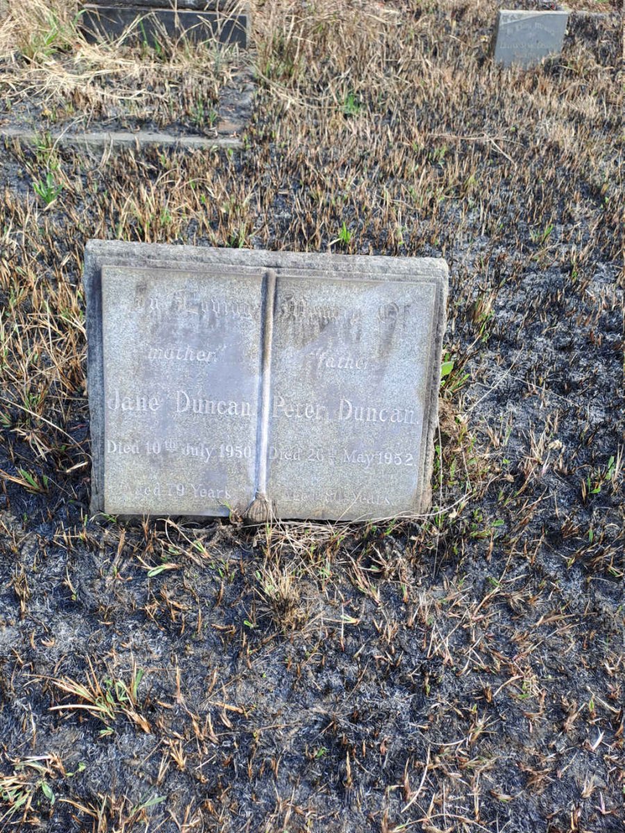 DUNCAN Peter -1952 & Jane -1950