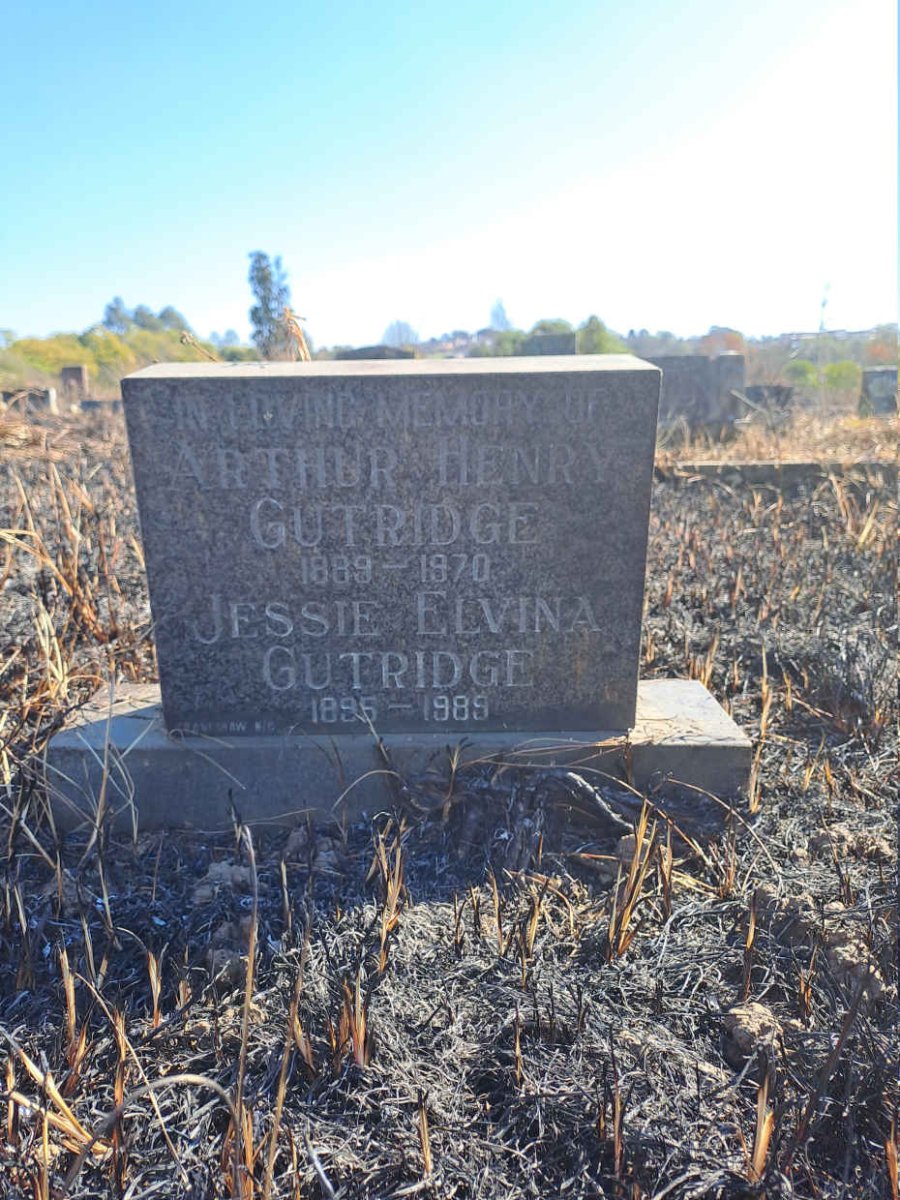 GUTRIDGE Arthur Henry 1889-1970 & Jessie Elvina 1895-1989