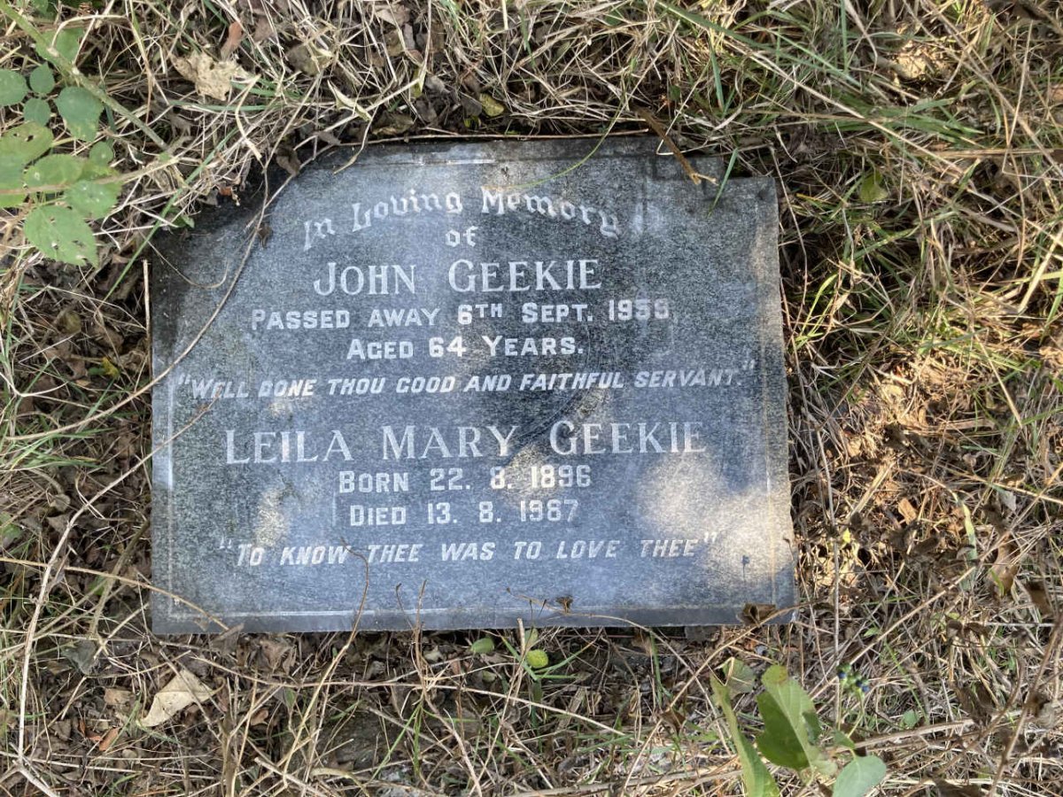 GEEKIE John -1959 & Leila Mary 1896-1987