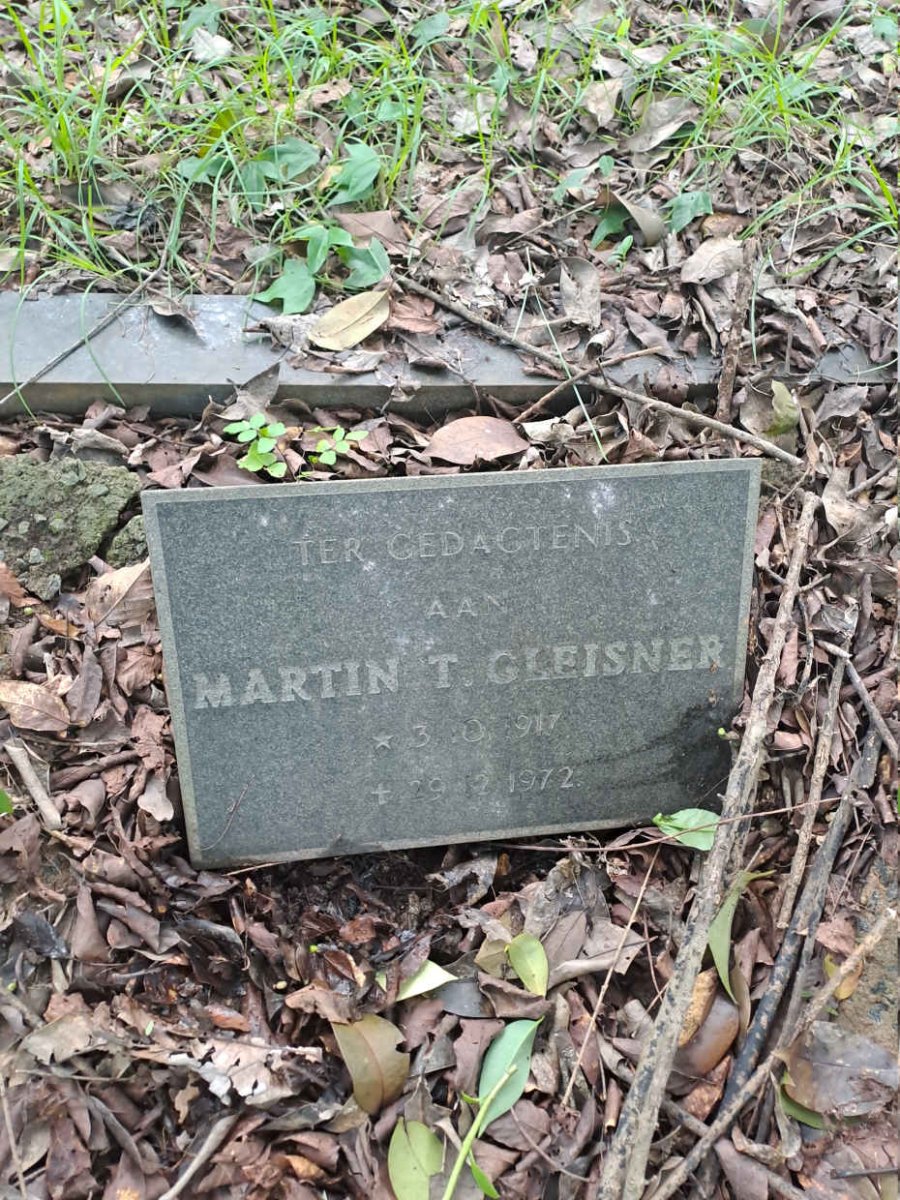 GLEISNER Martin T. 1917-1972