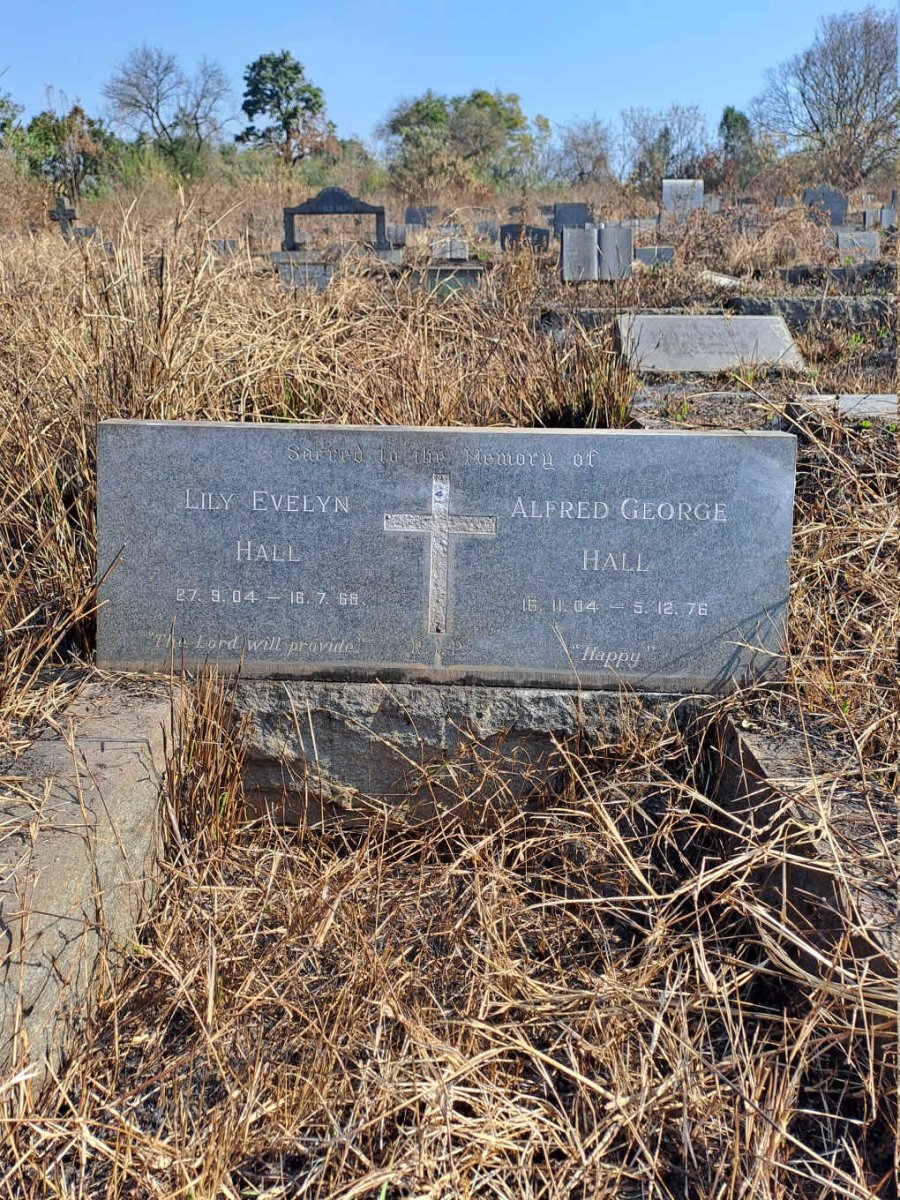 HALL Alfred George 1904-1976 & Lily Evelyn 1904-1968