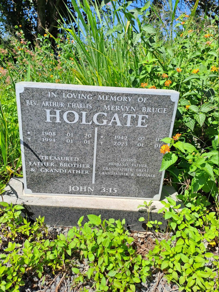 HOLGATE Arthur Charles 1908-1994 :: HOLGATE Mervyn Bruce 1942-2023