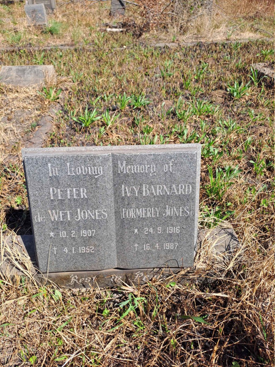 JONES Peter De Wet 1907-1952 :: BARNARD Ivy Formerly JONES 1916-1987