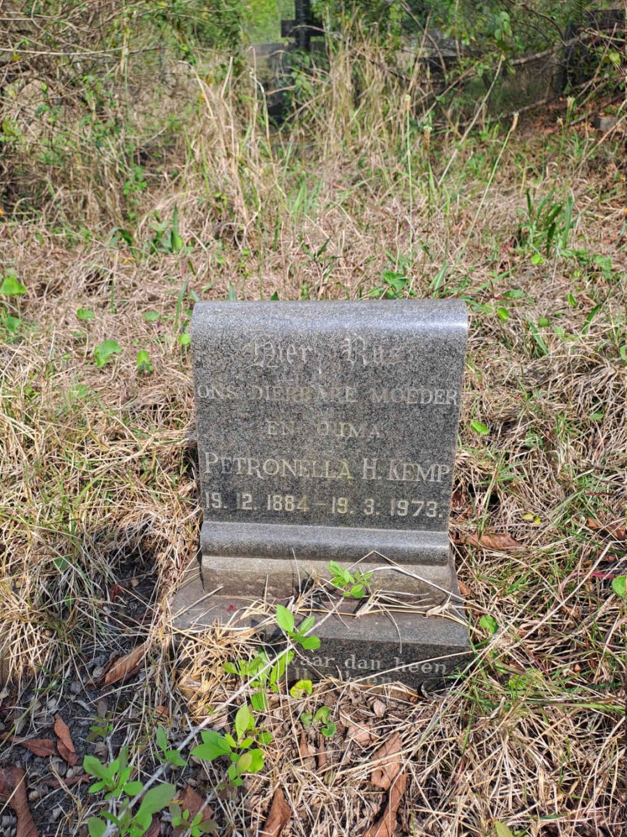 KEMP Petronella H. 1884-1973