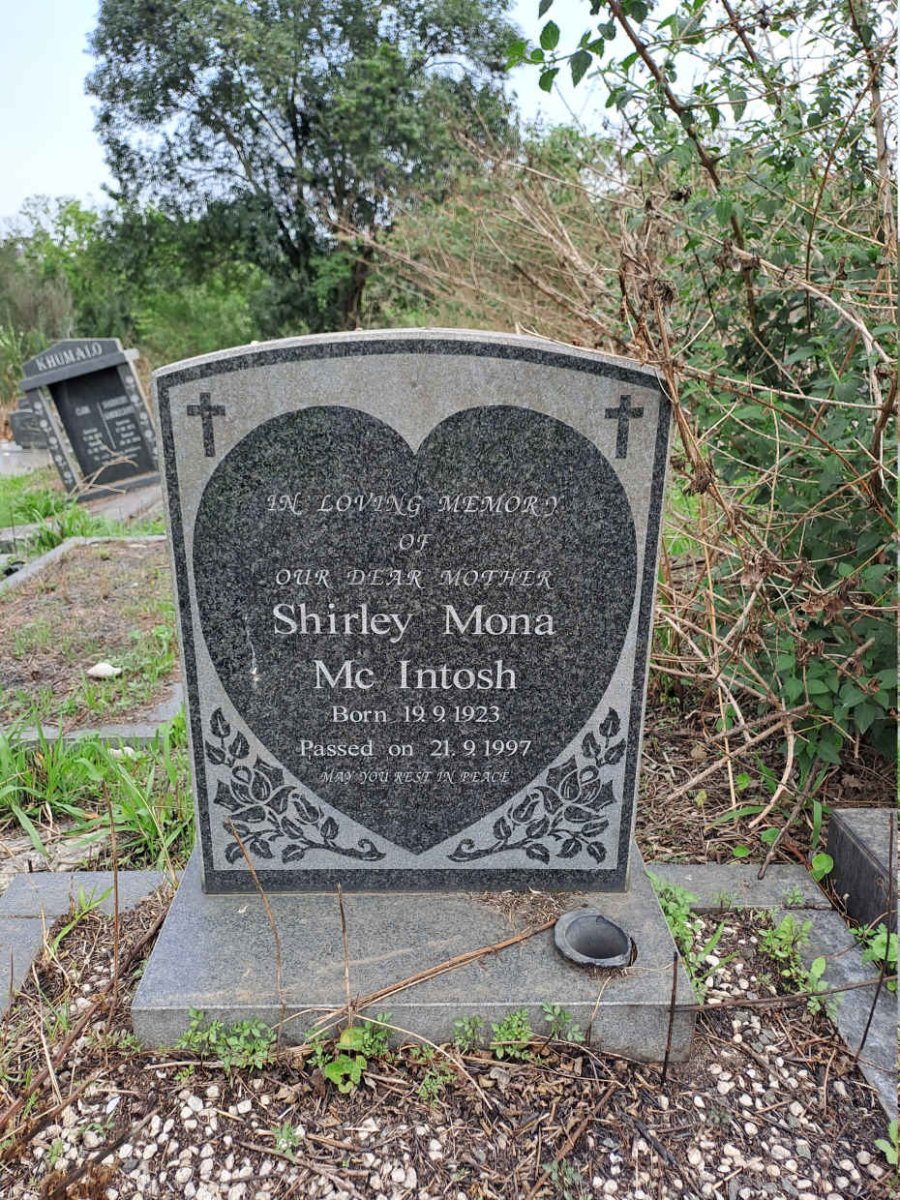 MCINTOSH Shirley Mona 1923-1997