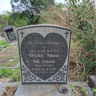 MCINTOSH Shirley Mona 1923-1997