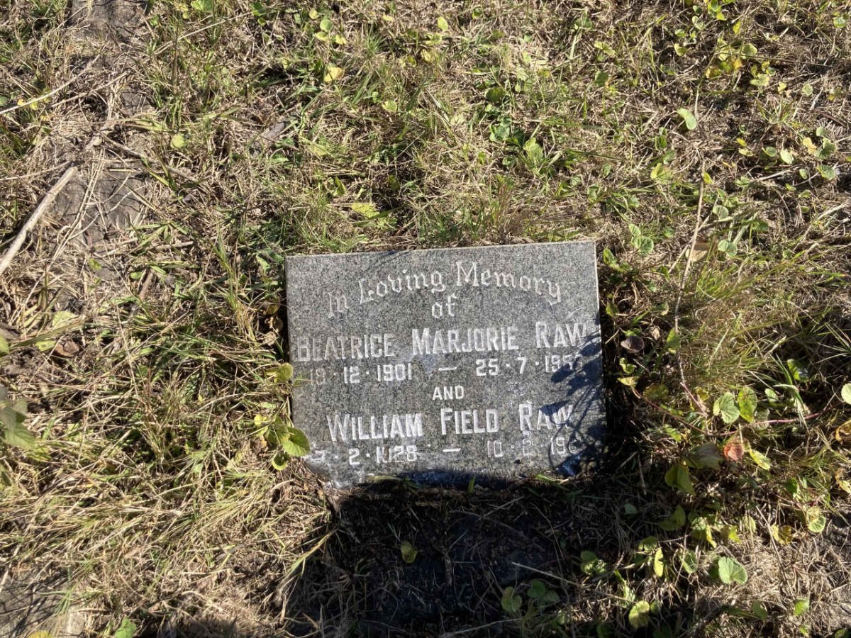 RAW Beatrice Marjorie 1901-1985 :: RAW William Field 1928-198?