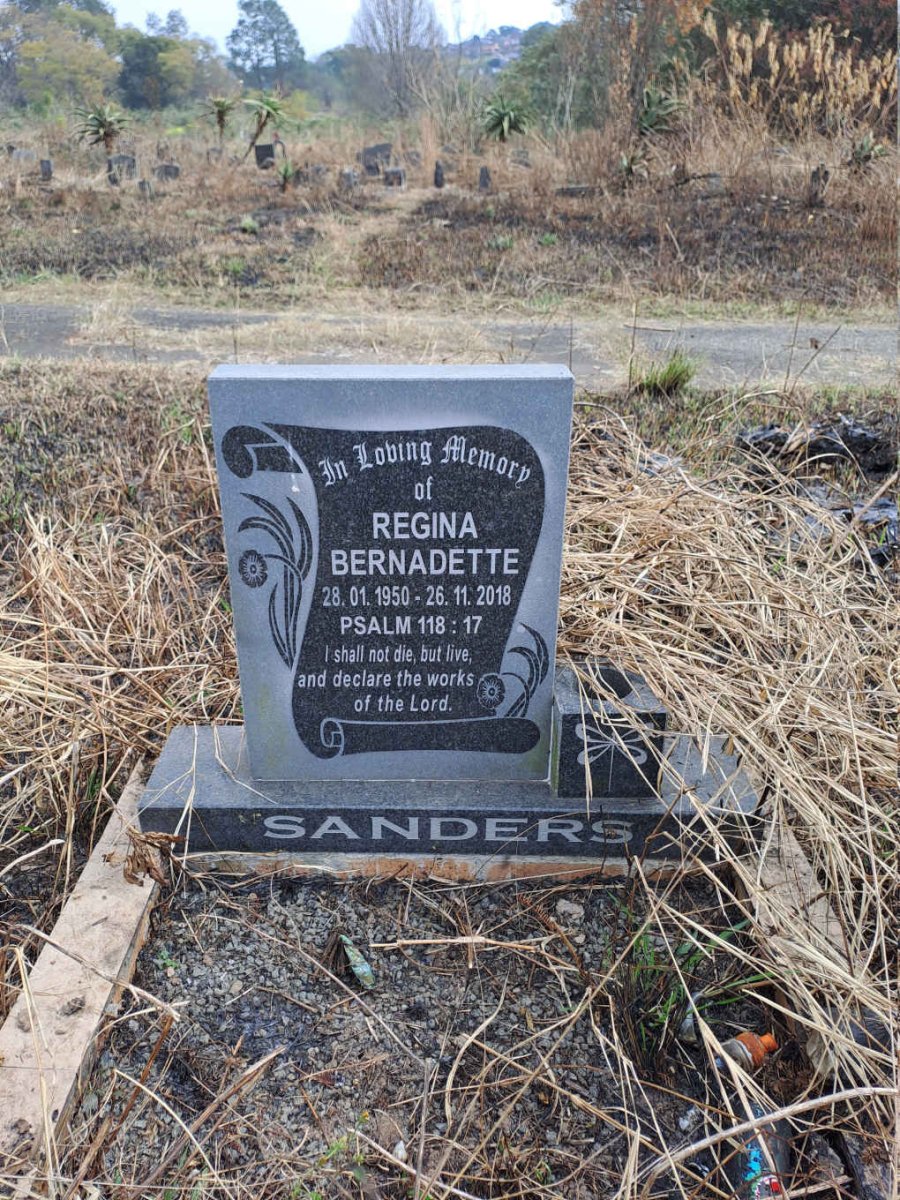 SANDERS Regina Bernadette 1950-2018