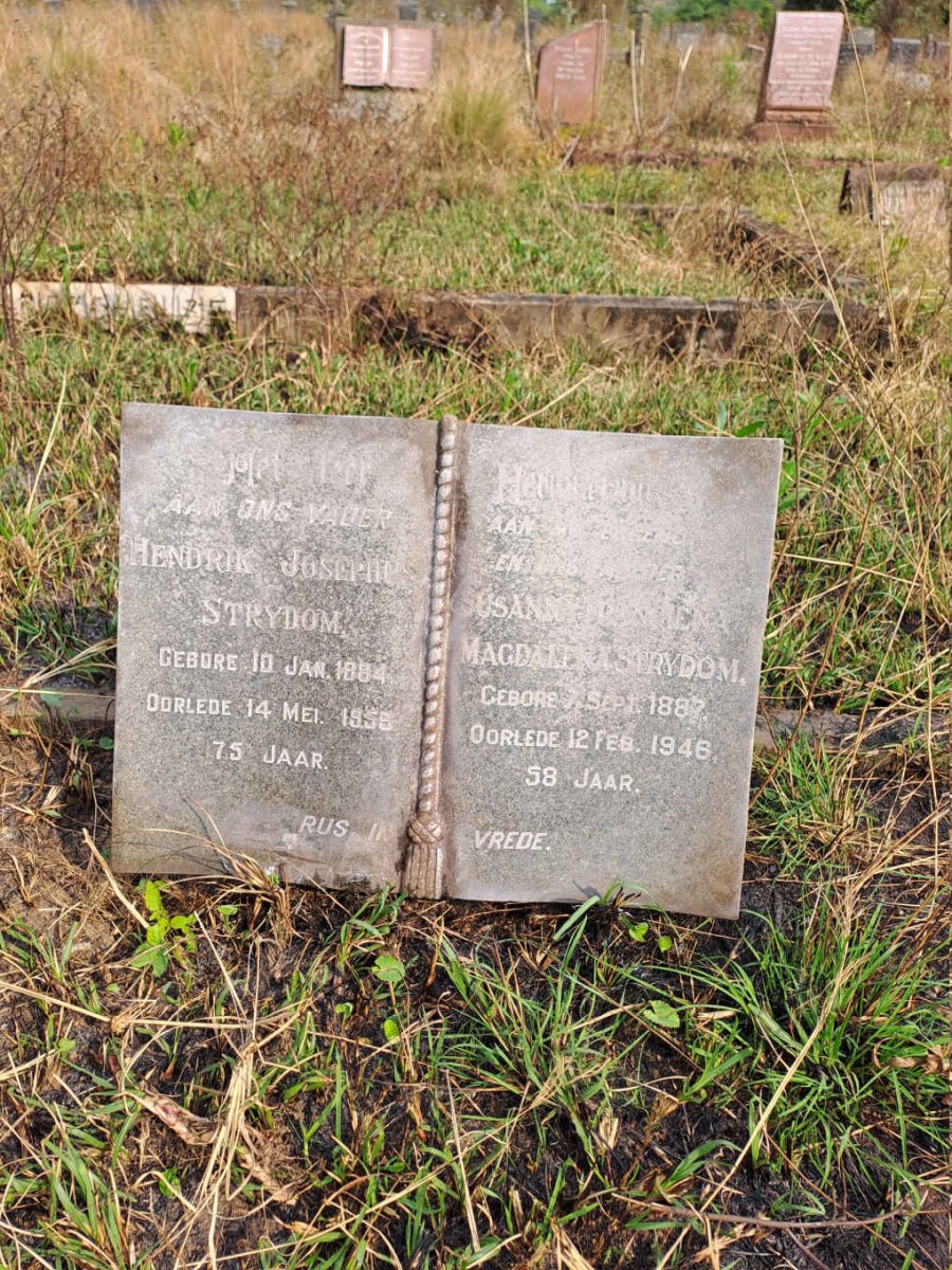 STRYDOM Hendrik Josephus 1884-1959 & Susanna Franciena Magdalena 1887-1946