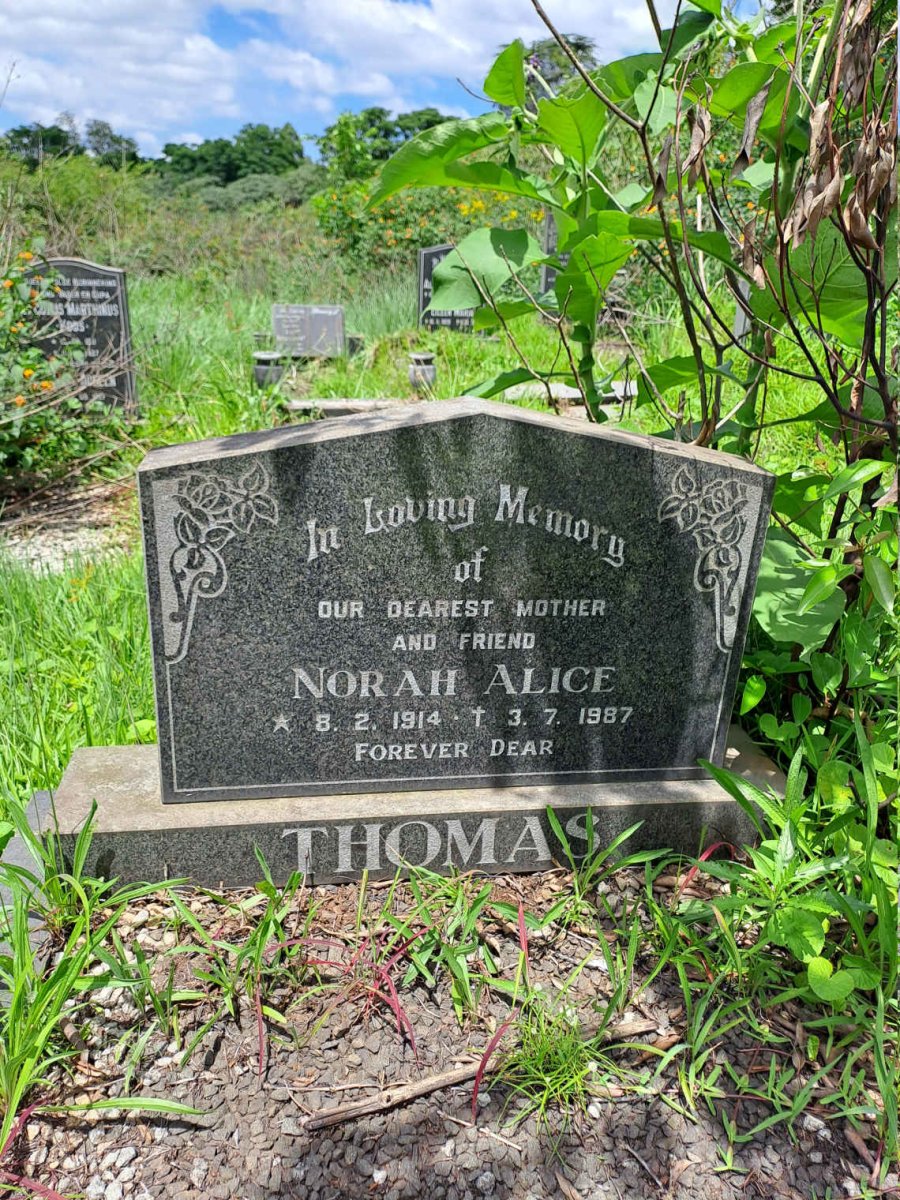 THOMAS Norah Alice 1914-1987