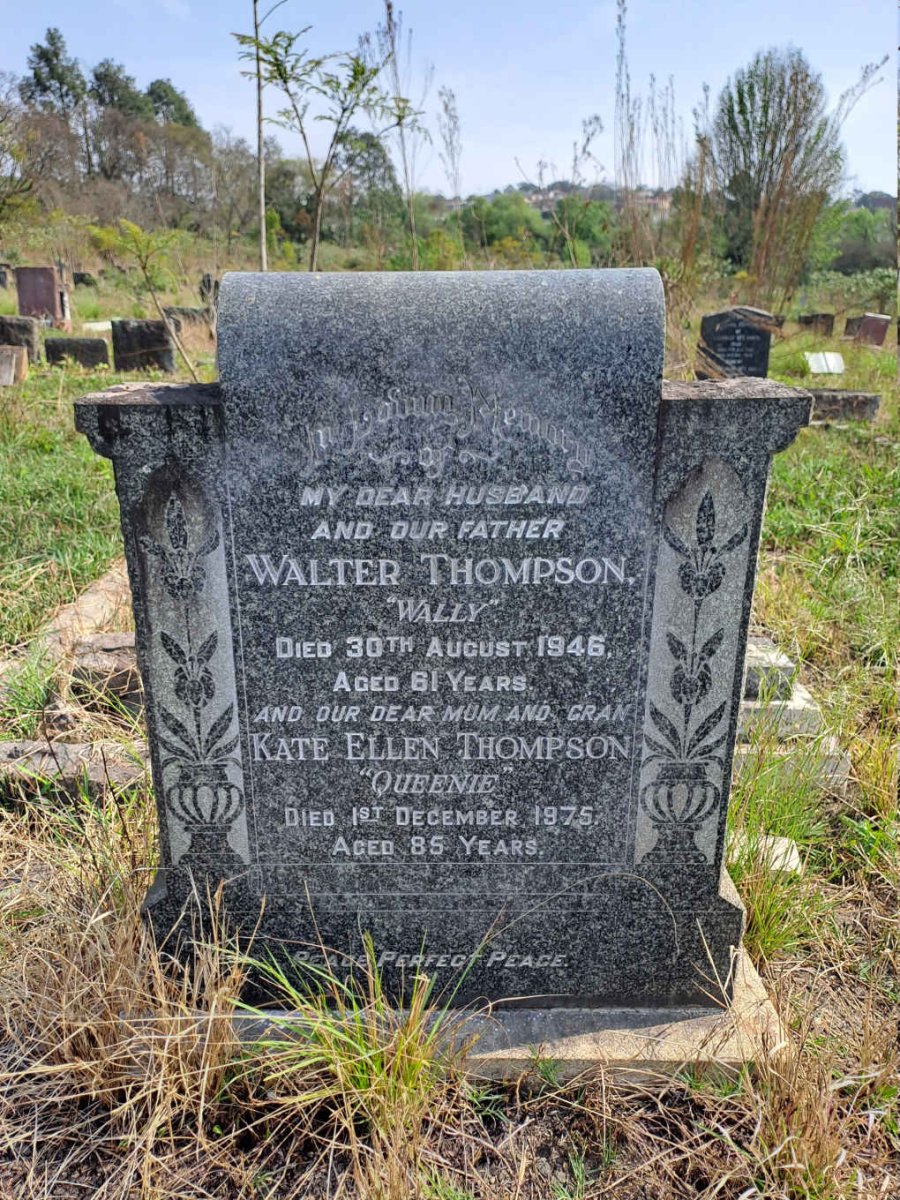 THOMPSON Walter -1946 & Kate Ellen -1975