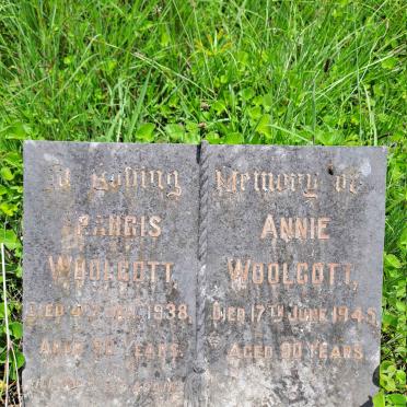 WOOLCOTT Francis -1938 & Annie -1945