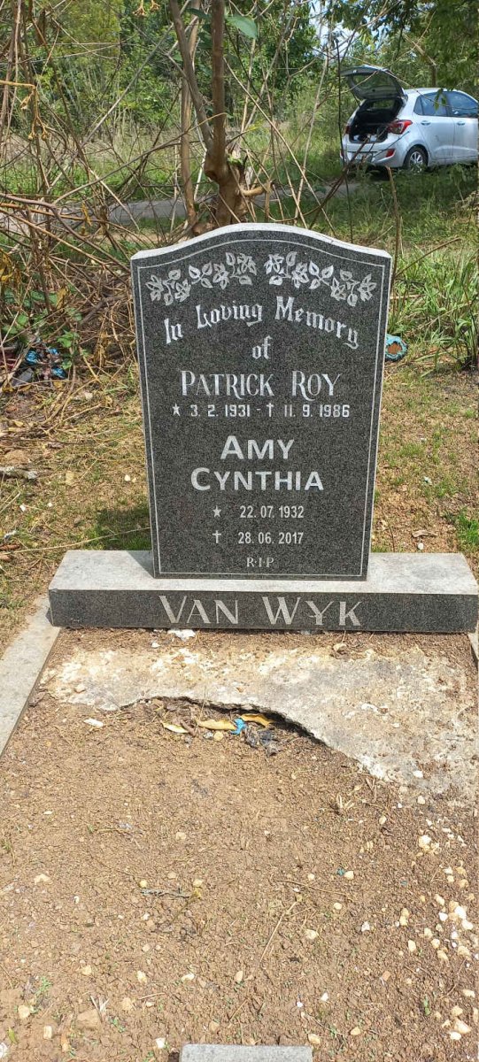 WYK Patrick Roy, van 1931-1986 & Amy Cynthia 1932-2017