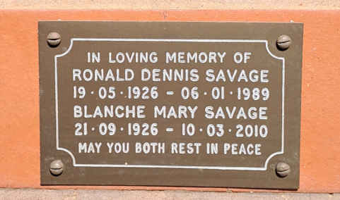SAVAGE Ronald Dennis 1926-1989 & Blanche Mary 1926-2010