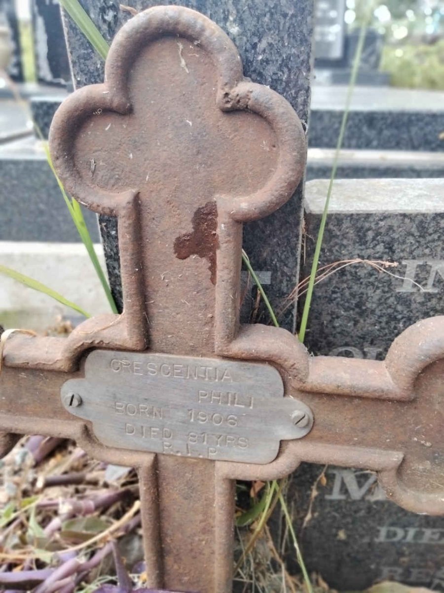 PILI Cresentia 1906-
