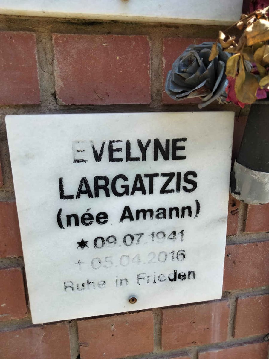 LARGATZIS Evelyne nee AMANN 1941-2016