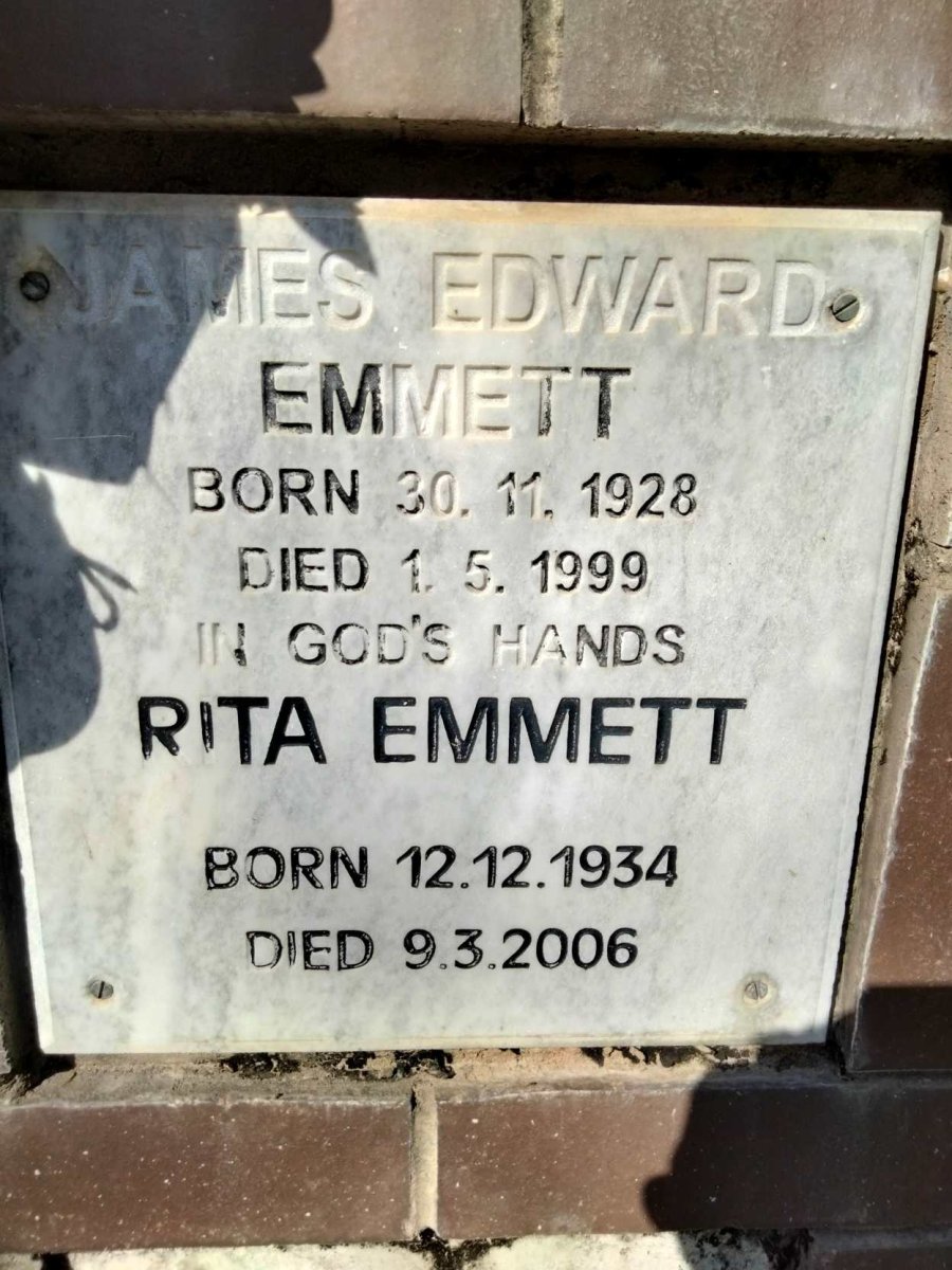 EMMETT James Edward 1928-1999 &amp; Rita 1934-2006
