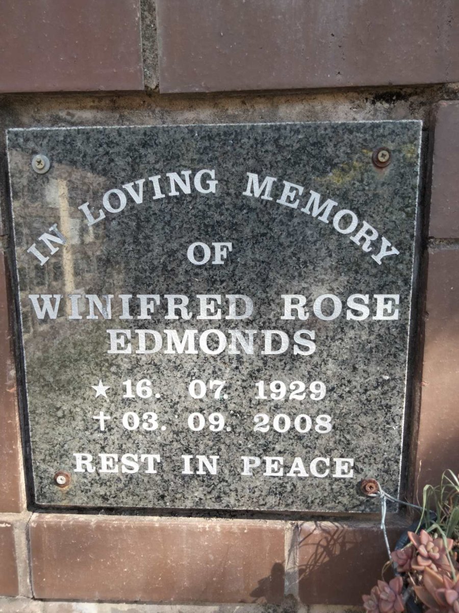 EDMONDS Winifred Rose 1929-2008