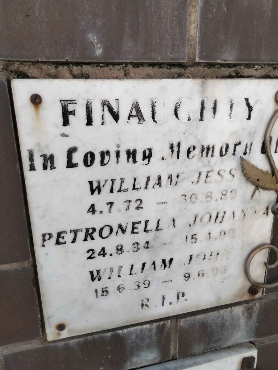 FINAUGHTY William John 1939-2004 & Petronella Johanna 1934-199? :: FINAUGHTY William Jess 1972-1989